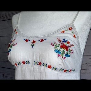 Abercrombie & Fitch crop top, tank top EUC!!!